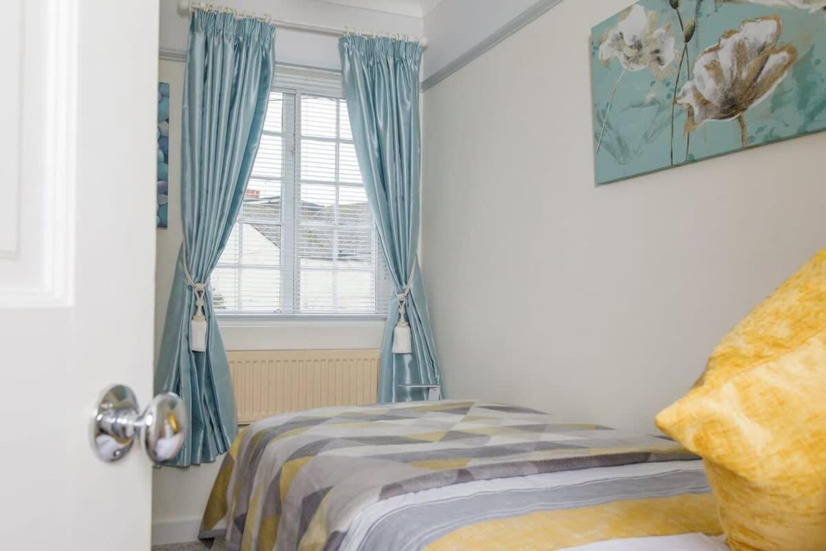 Beautiful Georgian Home In The Heart Of Chichester Kültér fotó
