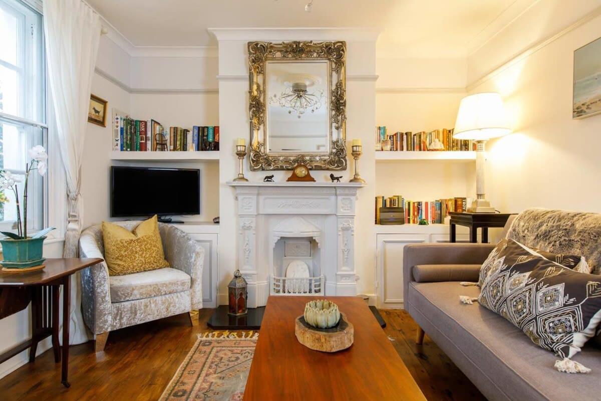 Beautiful Georgian Home In The Heart Of Chichester Kültér fotó